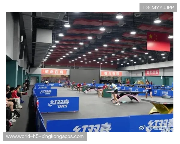 向鹏队内选拔赛力克梁靖崑,获得2026世乒赛关键积分进入一队 向鹏队内选拔赛力克梁靖崑,获得2026世乒赛关键积分进入一队